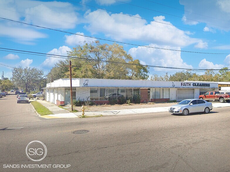Primary Photo Of 3514 N Pearl St, Jacksonville Storefront For Sale