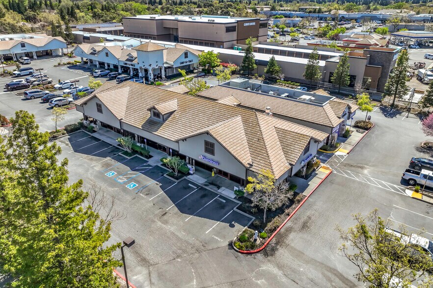More Photos Of 8405 Sierra College Blvd, Roseville Freestanding For Lease