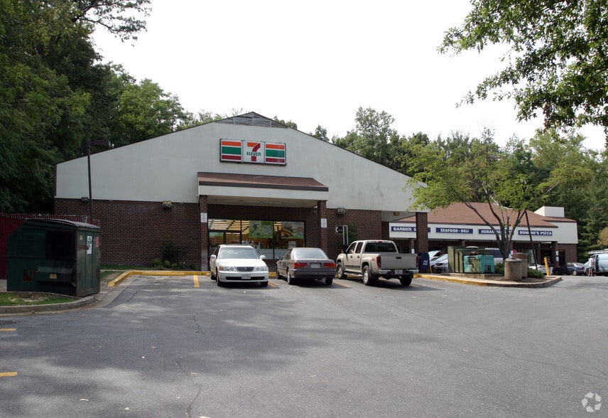 More Photos Of 333 Hawaii Ave NE, Washington Unknown For Lease