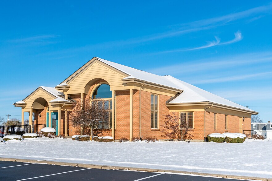More Photos Of 1752 W High St, Piqua Medical For Sale