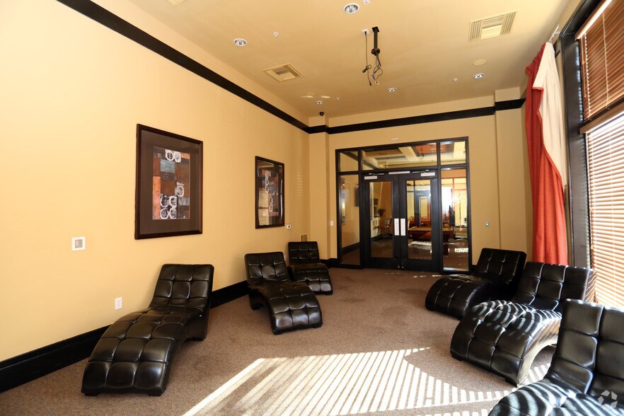 More Photos Of 10095 Washington Blvd, Laurel Apartments For Lease