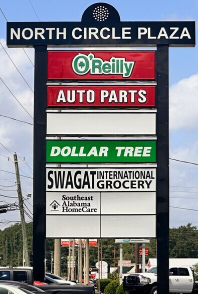More Photos Of 3813-3815 Ross Clark Cir, Dothan Storefront For Sale
