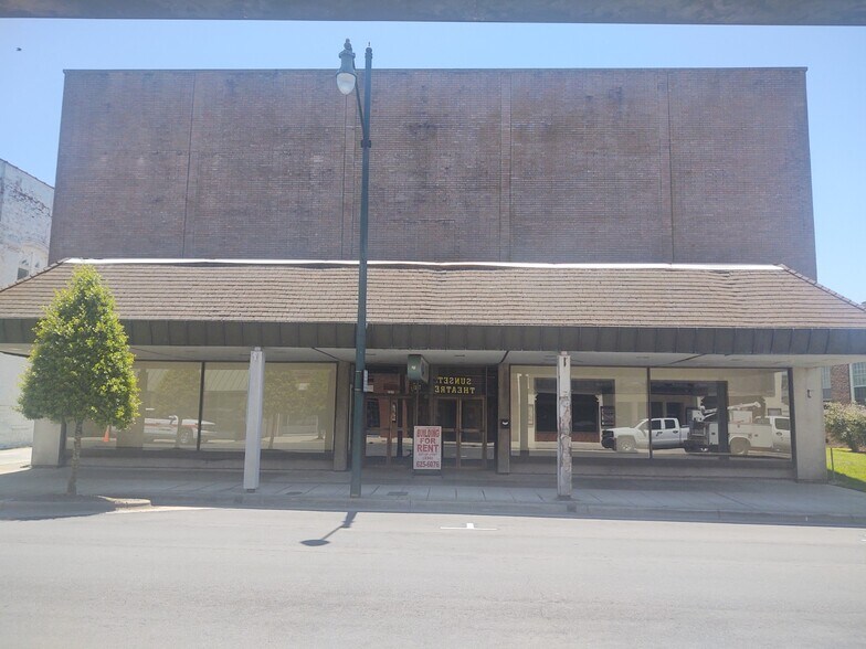 More Photos Of 227 Sunset Ave, Asheboro Storefront For Lease