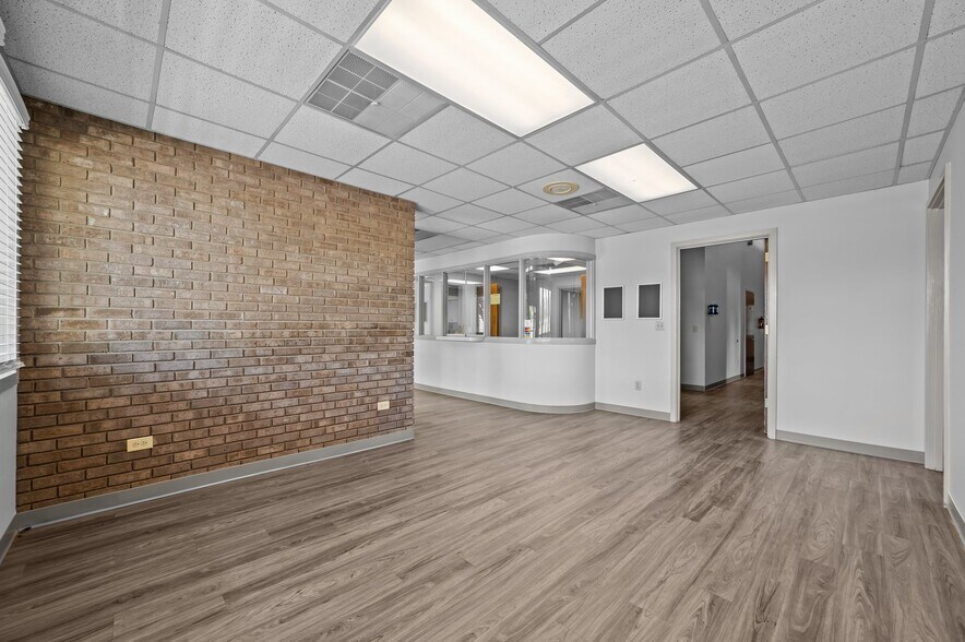 More Photos Of 2503 N Queen St, Kinston Medical For Sale