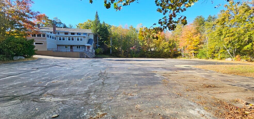 More Photos Of 807 NH-3A, Bow Light Manufacturing For Sale