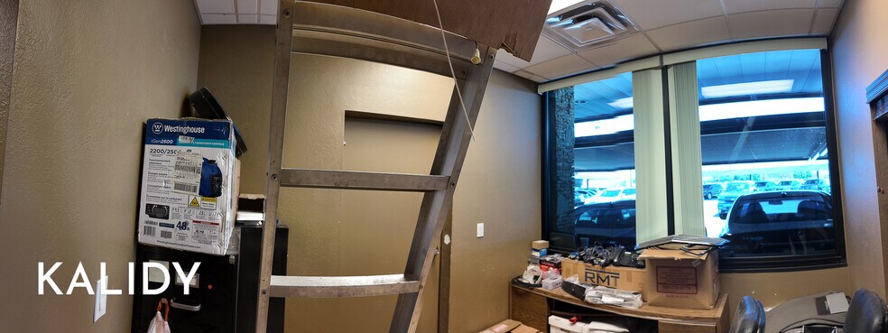 More Photos Of 9615 Broadway Ext Service Rd, Oklahoma City Auto Dealership For Lease