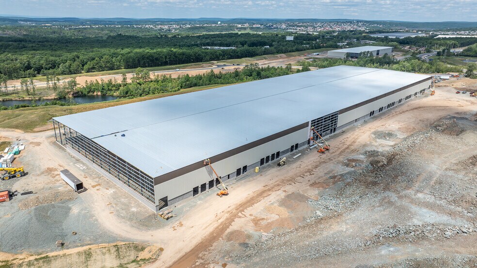 More Photos Of 215 Innovation Drive North, Hazle Township Distribution For Lease