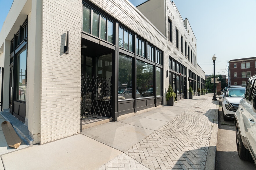 More Photos Of , Knoxville Unknown For Sale