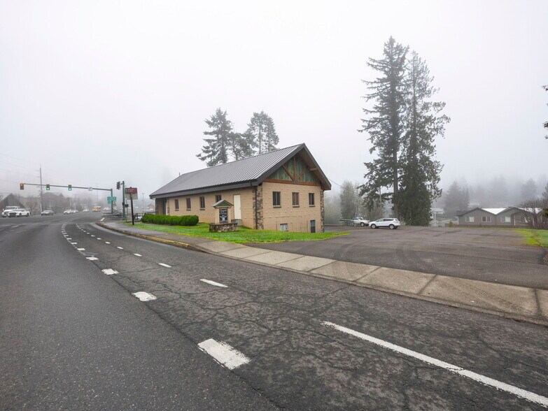 More Photos Of 39590 Pioneer blvd, Sandy Religious Facility For Sale