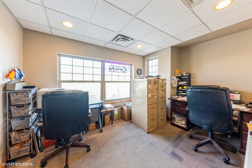 More Photos Of 4629 N Port Washington Rd, Milwaukee Restaurant For Sale