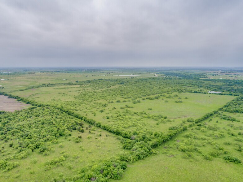More Photos Of Fm 121, Gunter Land For Sale