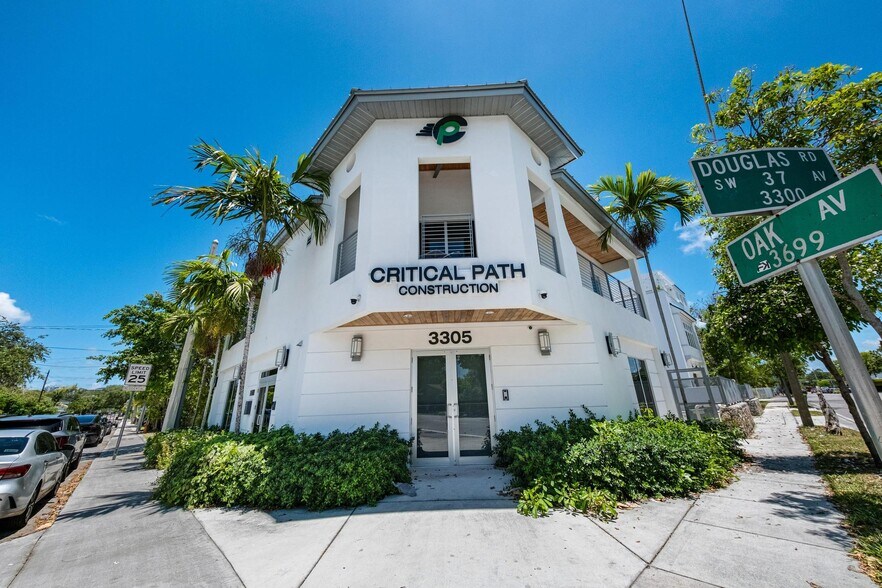 More Photos Of 3305 SW 37th Ave, Miami Office For Sale