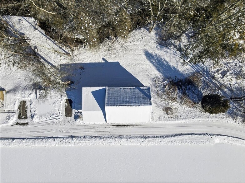More Photos Of 306 Merwinsburg Rd, Effort Apartments For Sale