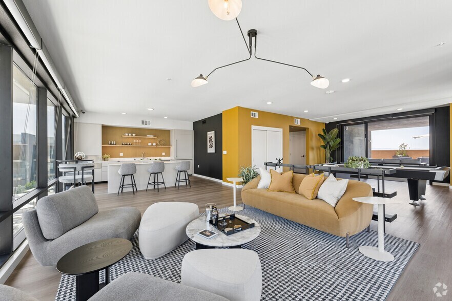 More Photos Of 127 W Pomona St, Monrovia Apartments For Lease