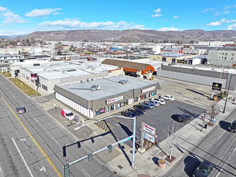 More Photos Of 421-423 W Yakima Ave, Yakima Freestanding For Sale