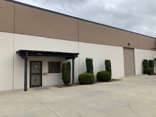 More Photos Of 9400 Burtis St, South Gate Manufacturing For Sale
