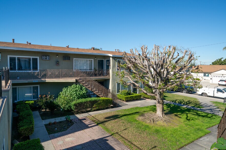 More Photos Of 1774-1780 W Juno Ave, Anaheim Apartments For Sale