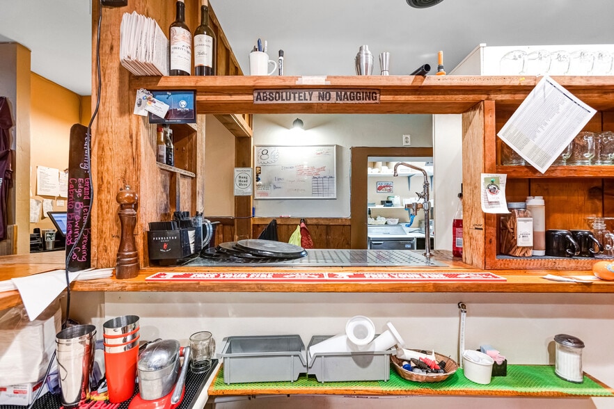 More Photos Of 263 N Main St, Donnelly Restaurant For Sale