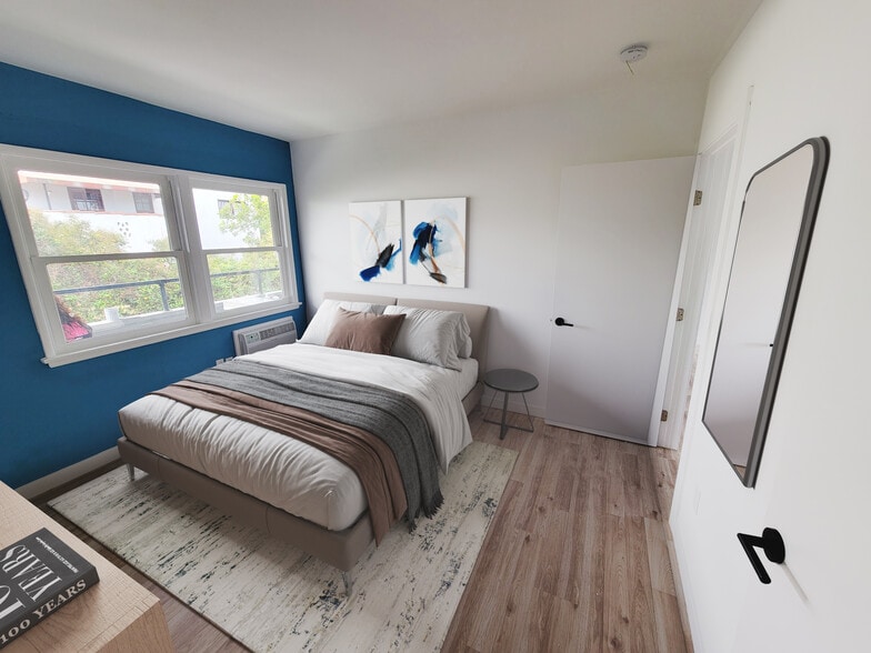 More Photos Of 1226 S Manhattan Pl, Los Angeles Multifamily For Sale