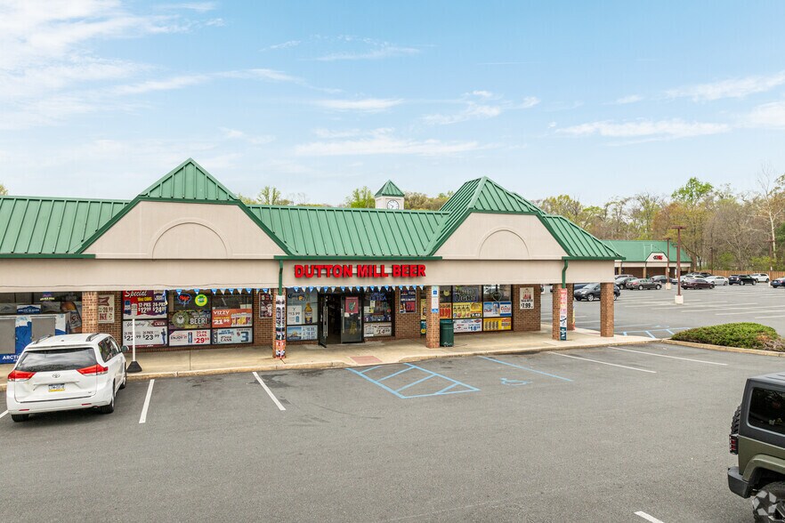 More Photos Of 4401-4445 Pennell Rd, Aston Unknown For Lease