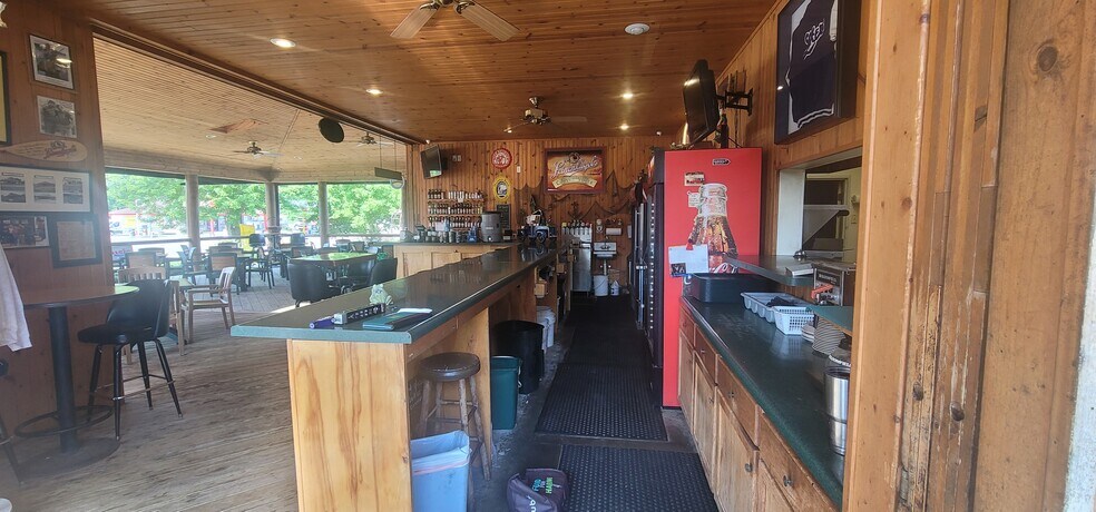 More Photos Of 210 3rd St, Pepin Restaurant For Sale