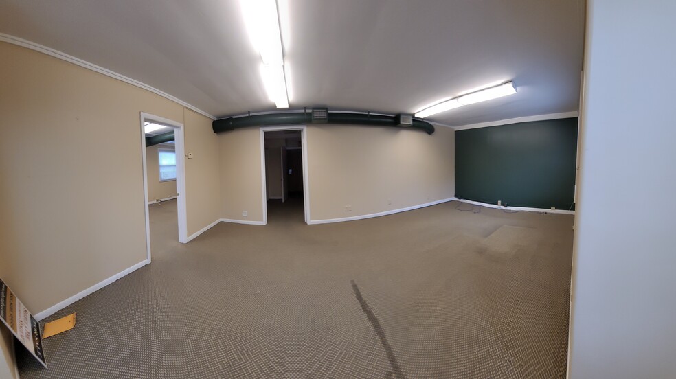 More Photos Of 7712 & 7716 W North Avenue, Elmwood Park Storefront Retail Office For Lease