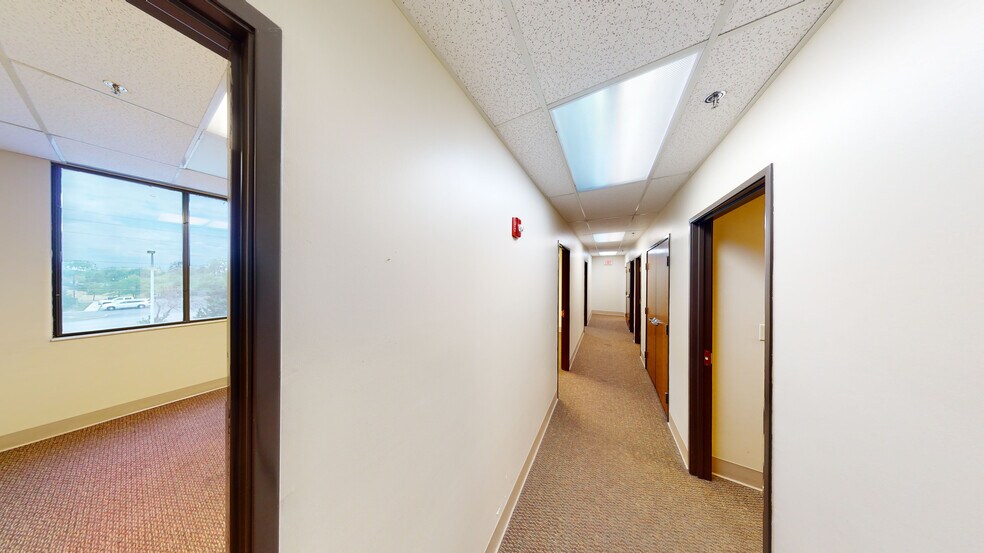 More Photos Of 1213 N Arlington Ave, Indianapolis Office For Sale