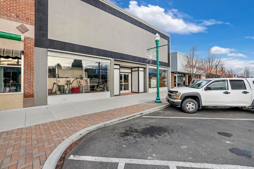 More Photos Of 233 Main Ave E, Twin Falls Storefront For Sale