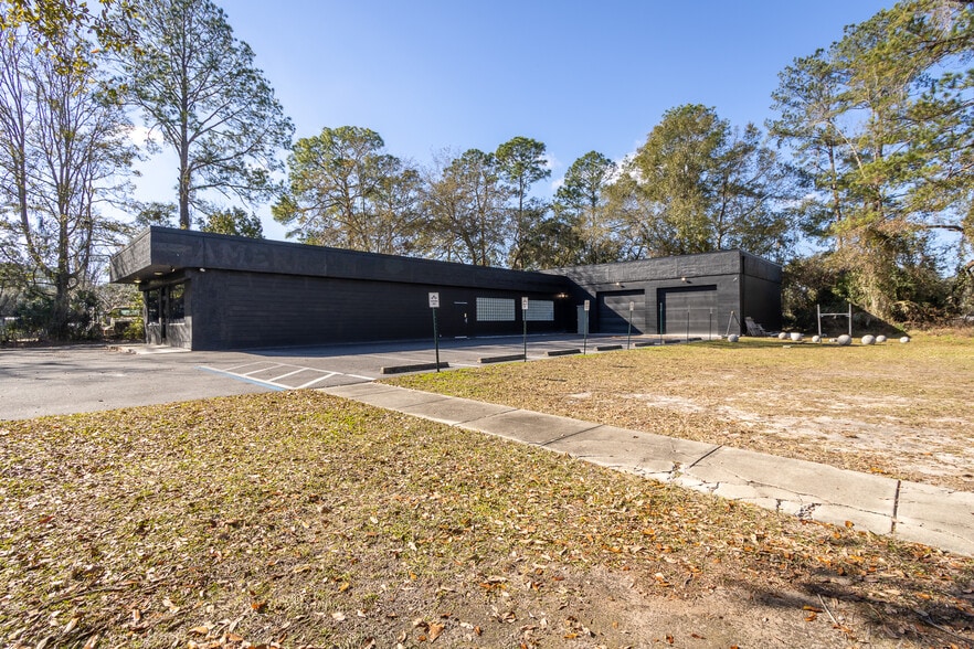 More Photos Of 1724 NE 2nd St, Gainesville Light Manufacturing For Sale