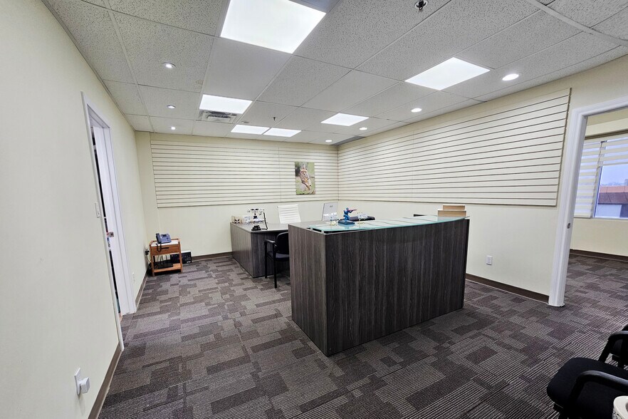 More Photos Of 2920 Ellwood Dr SW, Edmonton Warehouse For Sale