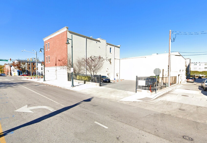 More Photos Of 901 N Broadway, Baltimore Office For Sale