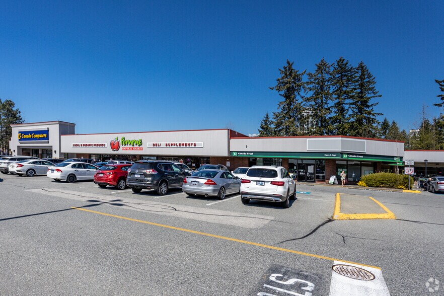 More Photos Of 2755 Lougheed Hwy, Port Coquitlam Unknown For Lease