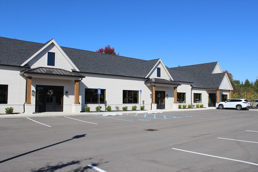 More Photos Of 4611 Lisborn Dr, Carmel Medical For Sale