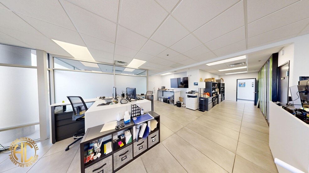 More Photos Of 295 Sunpac Ave, Henderson Warehouse For Sale