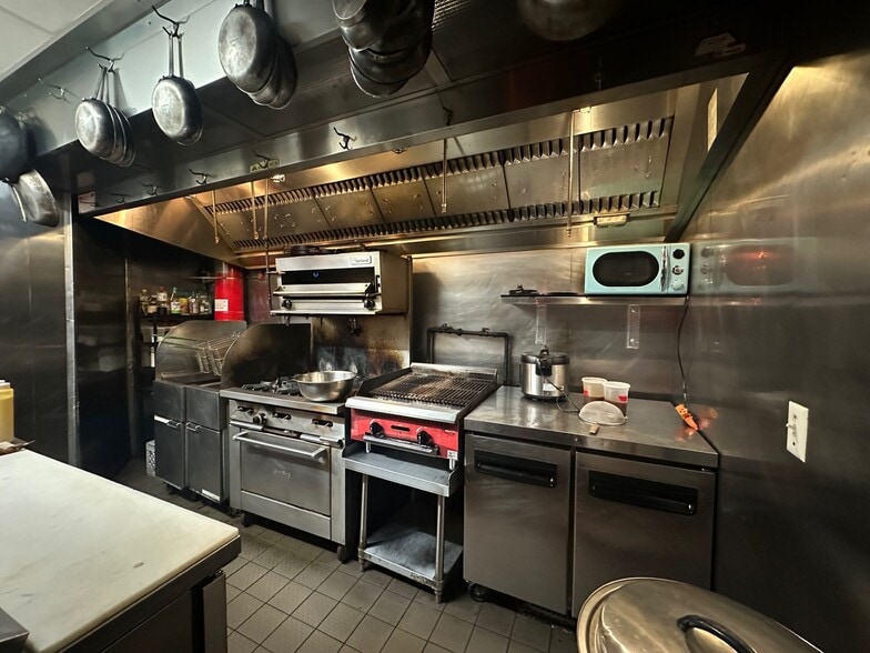 More Photos Of 143 Orchard St, New York Apartments For Lease