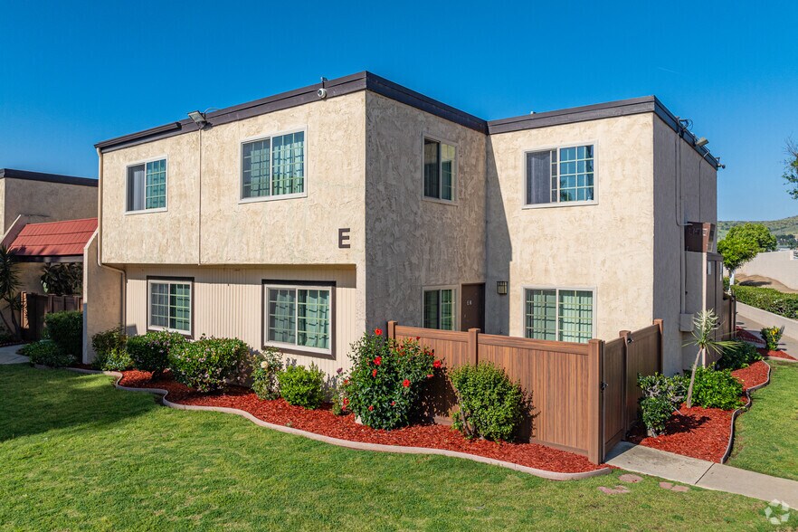 Primary Photo Of 10032 N Magnolia Ave, Santee Apartments For Sale