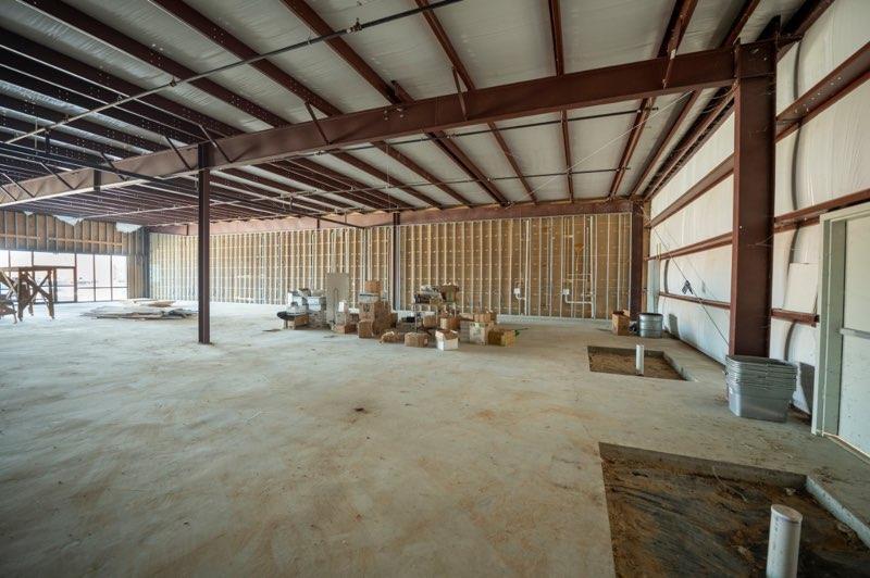More Photos Of 4020 7th St, Bay City General Retail For Sale