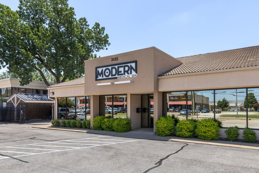 More Photos Of 5422 Alpha Rd, Dallas Medical For Sale