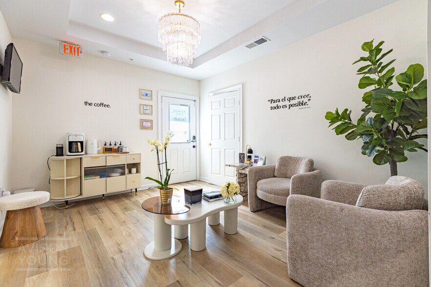 More Photos Of 2551 Roswell Rd, Marietta Medical For Sale