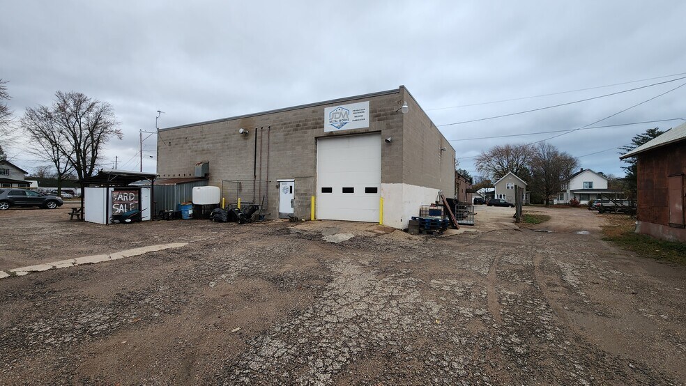 More Photos Of 109 S Main St, Marion Manufacturing For Sale