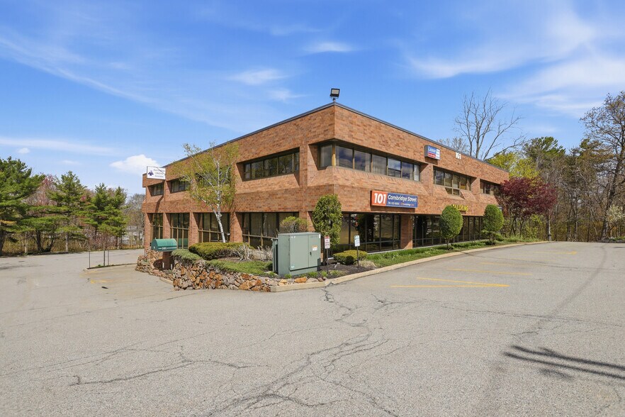 More Photos Of 101 Cambridge St, Burlington Medical For Lease