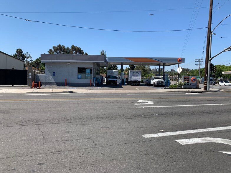 More Photos Of 485 N Melrose Dr, Vista Service Station For Sale