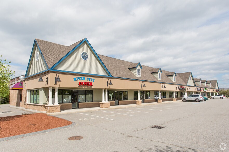 More Photos Of 68 Airport Rd, Fitchburg General Retail For Lease