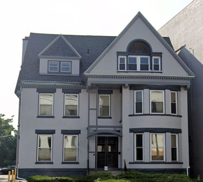 Primary Photo Of 1160 Main St, Buffalo Office For Sale