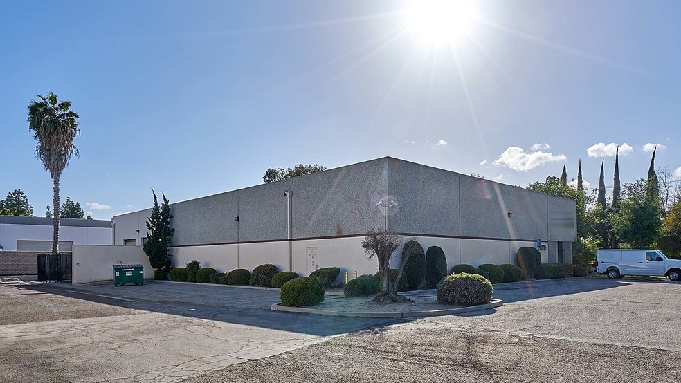 More Photos Of 13810 Bentley Pl, Cerritos Warehouse For Lease