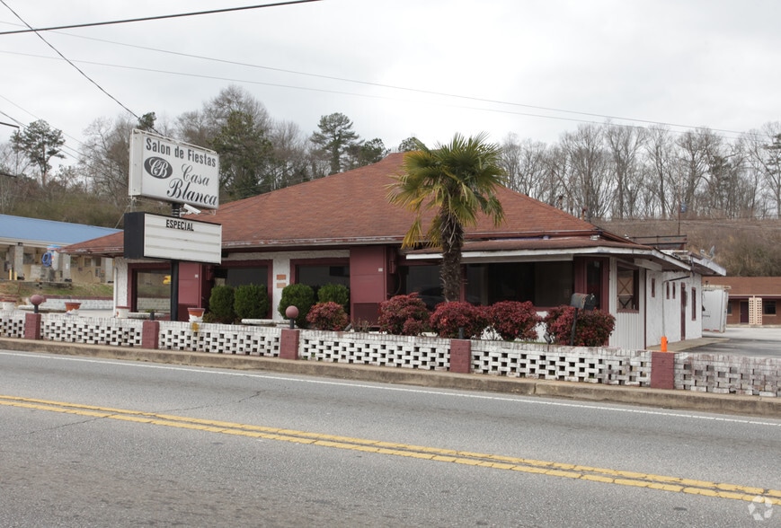 Primary Photo Of 1636 Atlanta Hwy, Gainesville Restaurant For Lease