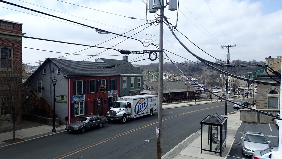 More Photos Of 75 S Main St, Phillipsburg Office For Lease