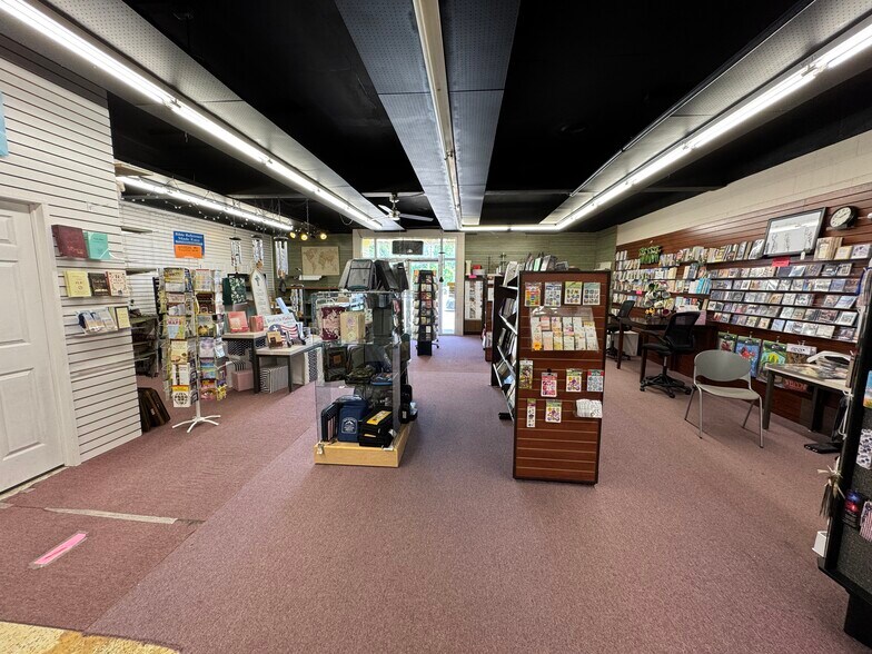 More Photos Of 416 Main St, Point Pleasant Storefront For Sale