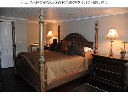 More Photos Of 9917 Maccorkle Ave, Charleston Auto Repair For Lease