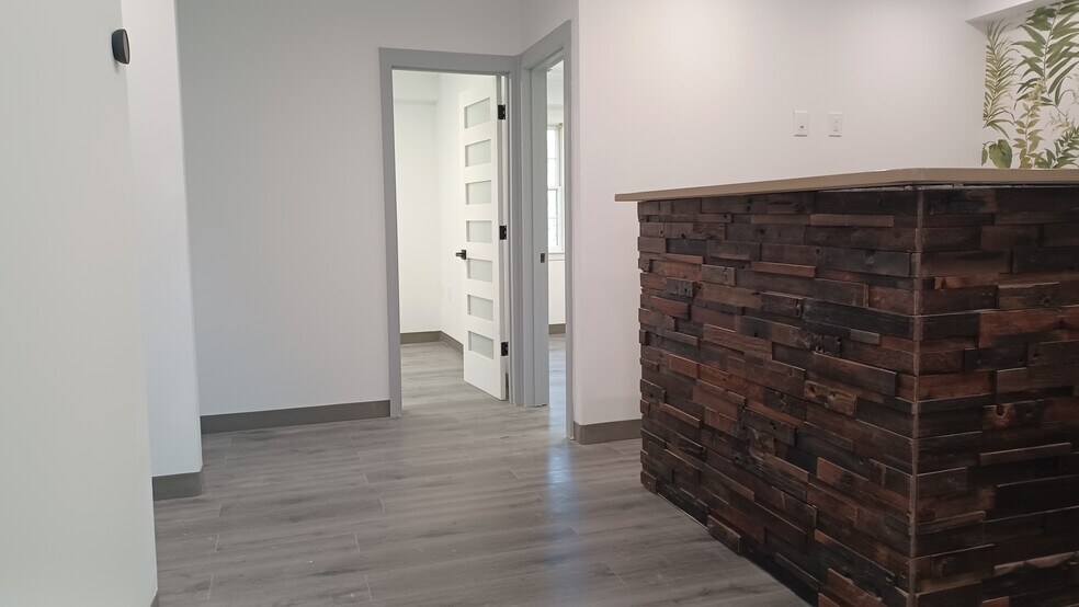 More Photos Of 731 Walker Rd, Great Falls Medical For Sale